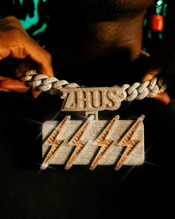 Bijoux personnalisés fabriqués en France : l'émotion au cœur de l'artisanat